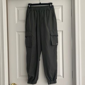Alo Yoga Cargo Pants